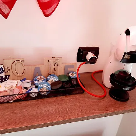 House Vittone アパート ヴェナリア・レアーレ